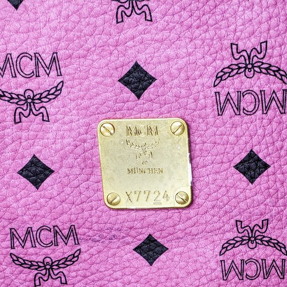 ‼️SOLD‼️MCM Reversible Shopper Tote - Bubblegum Pink Visetos Rare Interior - Picture 2 of 16